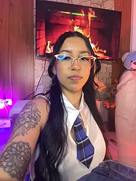 Snapshot of Tamara_Roberts1 chatting on September 2025 11:49:01 PM Tamara Roberts1 online show from September 2025 11:49:01 PM