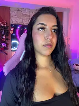 Tamara Roberts1 online show from December 2025 01:33:02 AM