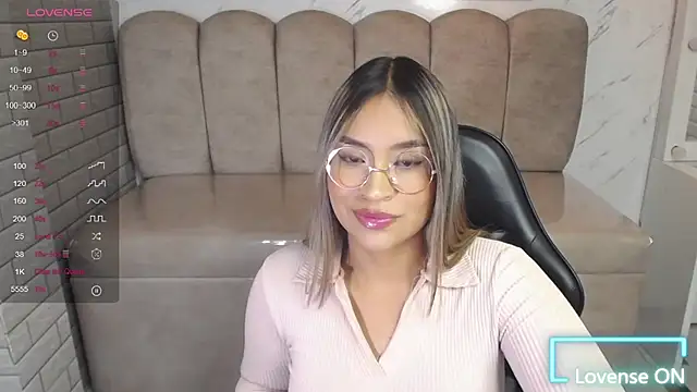  Charlotte v online show from April 2026 04:09:01 AM