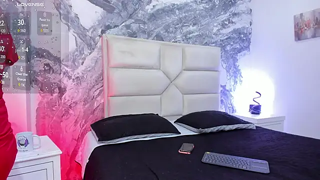 AuroraRojas online show from March 2025 04:24:01 PM