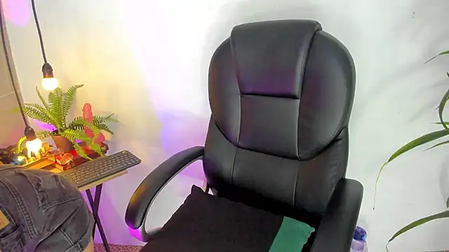 Medusa velvet online show from December 2024 07:39:02 PM