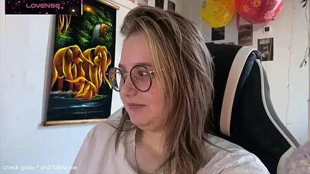 JacyWinslat online show from October 2025 01:24:02 PM