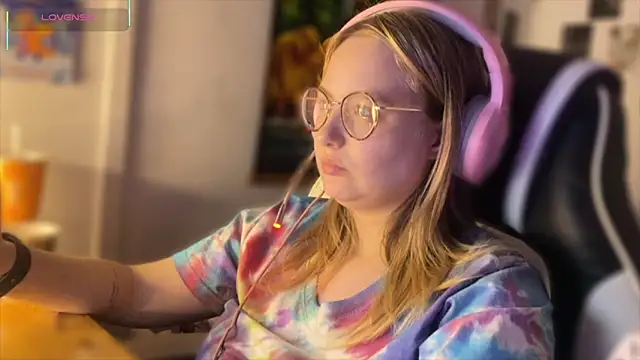 JacyWinslat online show from September 2025 03:51:01 PM
