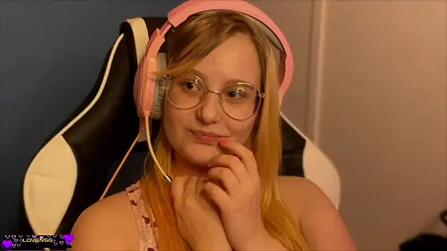 JacyWinslat online show from February 2025 08:10:01 PM