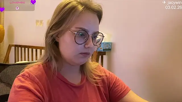 JacyWinslat online show from February 2026 04:34:02 PM