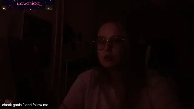 JacyWinslat online show from November 2025 05:27:02 PM