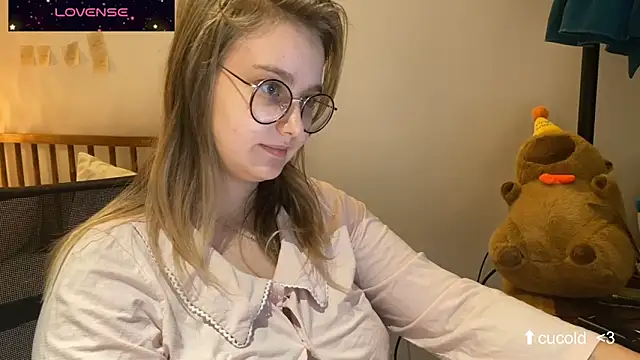 JacyWinslat online show from January 2026 01:06:02 PM