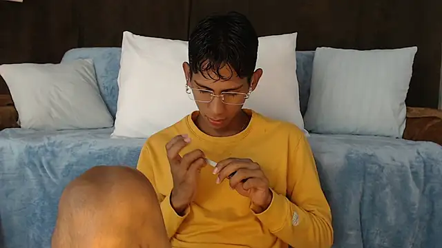 Nick Collins18 online show from November 2025 08:12:01 PM