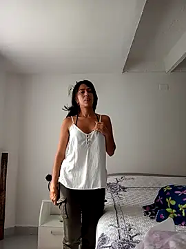 Snapshot of Sahana_Ashiika chatting on October 2025 01:52:01 PM Sahana Ashiika online show from October 2025 01:52:01 PM