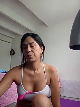 Snapshot of Sahana_Ashiika chatting on April 2026 06:10:01 PM Sahana Ashiika online show from April 2026 06:10:01 PM