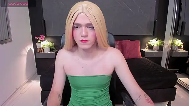 DylanRosse online show from February 2026 08:20:02 PM