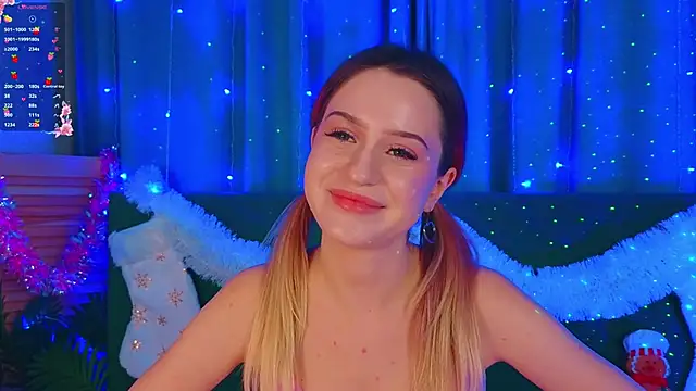 Snapshot of AlinaWalters chatting on January 2026 08:34:02 PM AlinaWalters online show from January 2026 08:34:02 PM