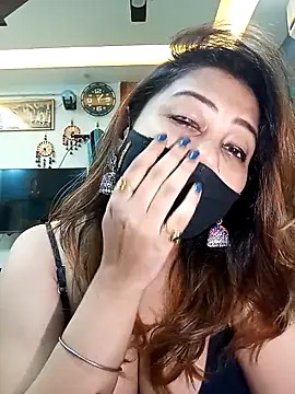 Cute-mona online show from February 2026 07:42:02 PM