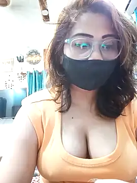 Snapshot of Cute-mona chatting on September 2025 07:43:02 PM Cute-mona online show from September 2025 07:43:02 PM