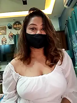 Cute-mona online show from May 2026 10:07:02 AM