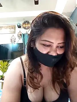 Cute-mona online show from March 2026 10:57:01 AM