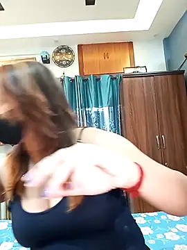 Cute-mona online show from February 2026 10:48:01 AM