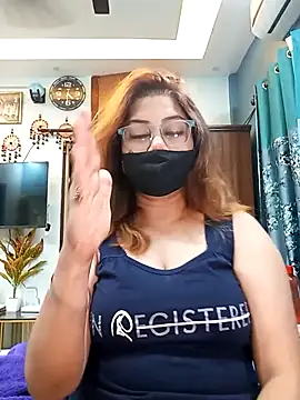 Cute-mona online show from December 2025 11:00:02 AM