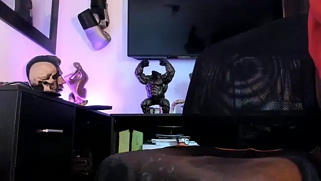 Snapshot of _Heracles1 chatting on October 2025 02:06:01 PM Heracles1 online show from October 2025 02:06:01 PM