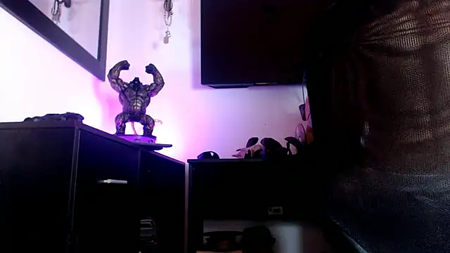 Snapshot of _Heracles1 chatting on February 2025 05:24:01 AM Heracles1 online show from February 2025 05:24:01 AM