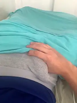 Snapshot of Thomas2730 chatting on February 2025 08:24:01 PM Thomas2730 online show from February 2025 08:24:01 PM