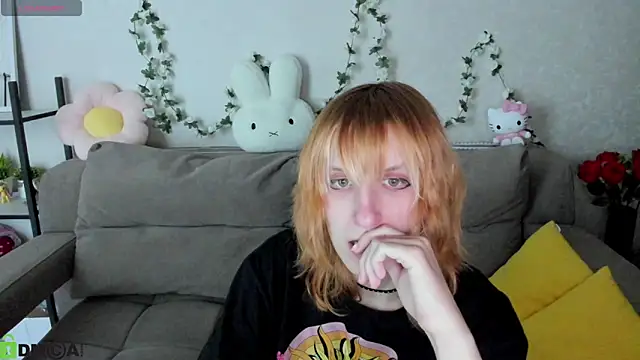 Little Chips online show from April 2026 05:15:01 PM