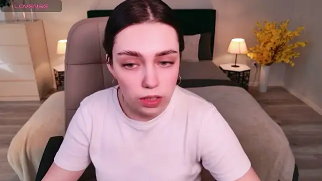 DaniellaLovely online show from February 2026 10:28:01 AM