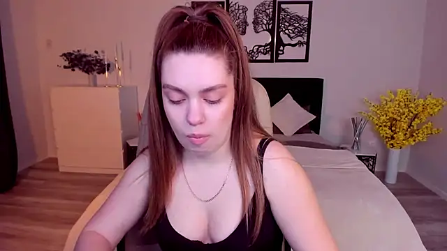 DaniellaLovely online show from February 2025 02:15:02 PM