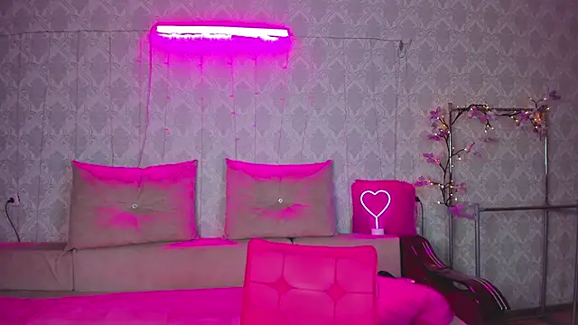 Megan Black Moon online show from December 2025 04:25:01 AM