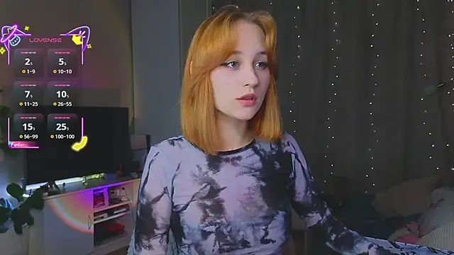 Snapshot of MaryRace chatting on November 2025 12:17:01 PM MaryRace online show from November 2025 12:17:01 PM