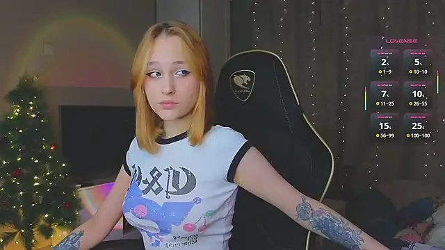 MaryRace online show from January 2026 12:01:02 PM