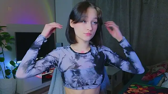 Snapshot of MaryRace chatting on October 2025 12:08:01 PM MaryRace online show from October 2025 12:08:01 PM