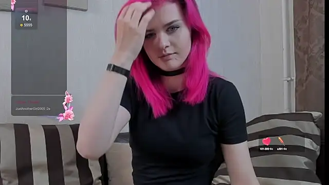 Snapshot of JulieTaylors chatting on September 2025 10:16:01 PM JulieTaylors online show from September 2025 10:16:01 PM