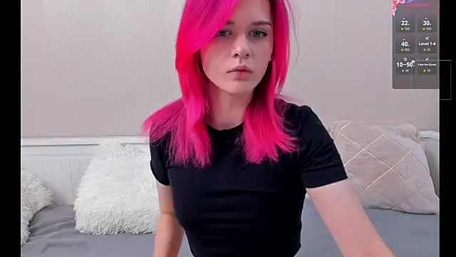 Snapshot of JulieTaylors chatting on November 2025 10:35:02 PM JulieTaylors online show from November 2025 10:35:02 PM