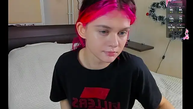 JulieTaylors online show from February 2026 11:34:02 PM