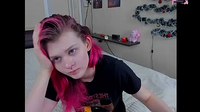 JulieTaylors online show from May 2026 09:22:02 PM