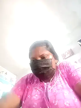 Snapshot of kavinila20 chatting on February 2025 06:04:01 AM kavinila20 online show from February 2025 06:04:01 AM