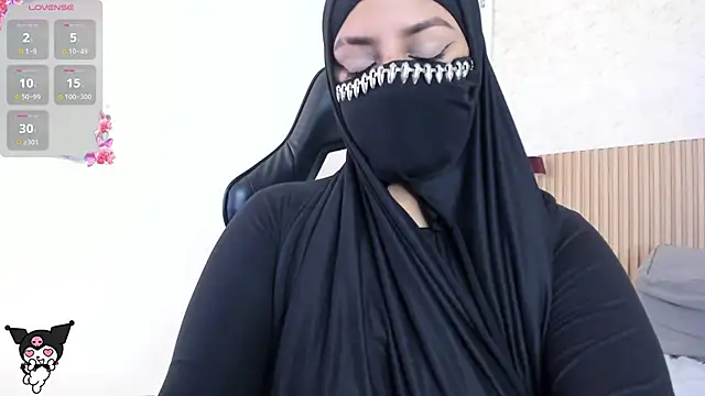Snapshot of zully_01 chatting on June 2026 09:25:02 AM zully 01 online show from June 2026 09:25:02 AM