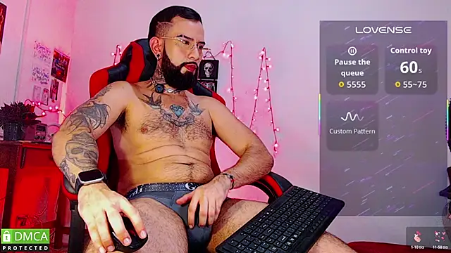 Diilanhott online show from March 2026 06:55:01 PM