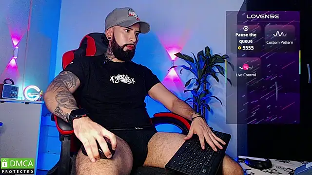 Diilanhott online show from May 2026 11:58:02 PM