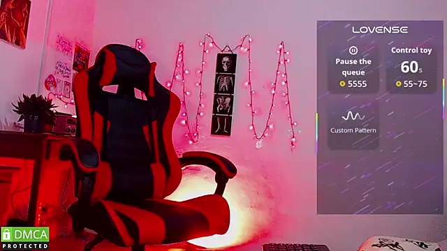 Diilanhott online show from March 2026 11:21:02 PM