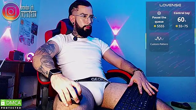 Diilanhott online show from May 2026 10:57:01 PM