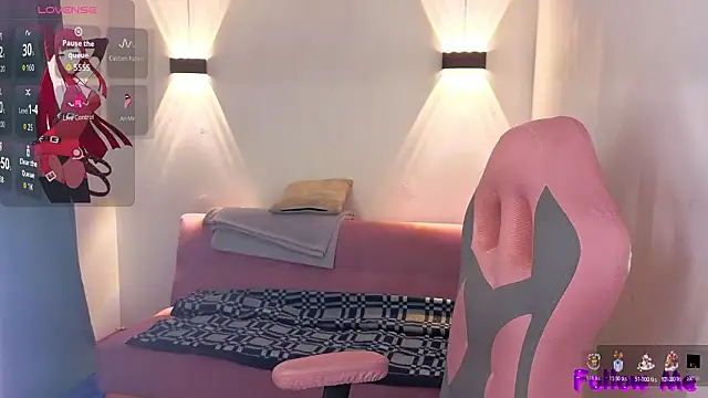 vittorialombardi   online show from March 2026 07:20:02 AM