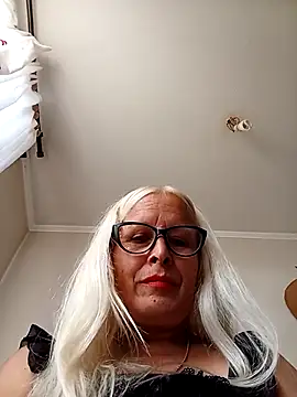 Rousmk1 online show from March 2025 02:23:01 PM