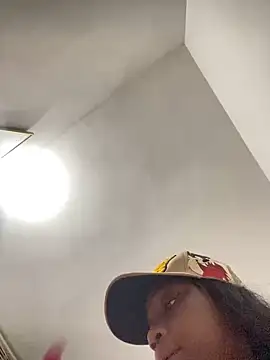 Snapshot of EscorpiLeoncita chatting on February 2025 04:07:02 AM EscorpiLeoncita online show from February 2025 04:07:02 AM