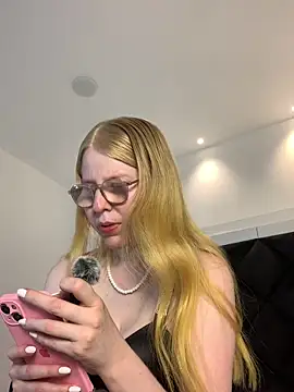 Alexa Handler online show from May 2026 07:17:01 PM