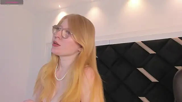 Alexa Handler online show from April 2026 07:53:01 PM