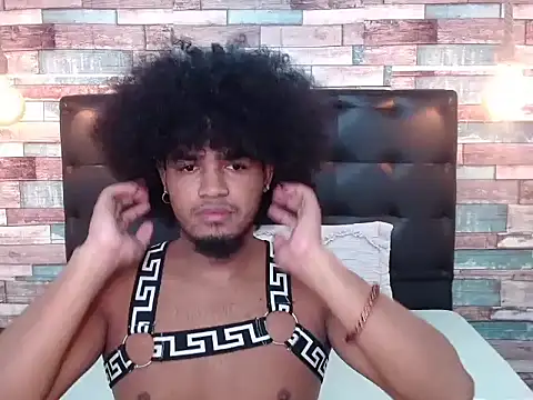 JaicobRuneer online show from October 2025 12:44:01 AM