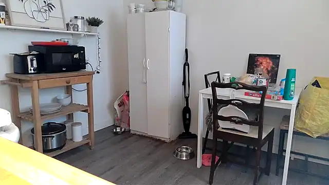 Kittyymaze1 online show from January 2026 01:17:02 PM