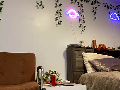Kittyymaze1 online show from October 2025 02:51:02 PM